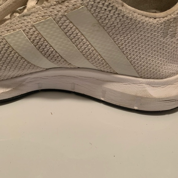 kids adidas swift run white